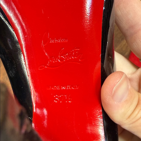 Louboutin Rolandos - Picture 10 of 10